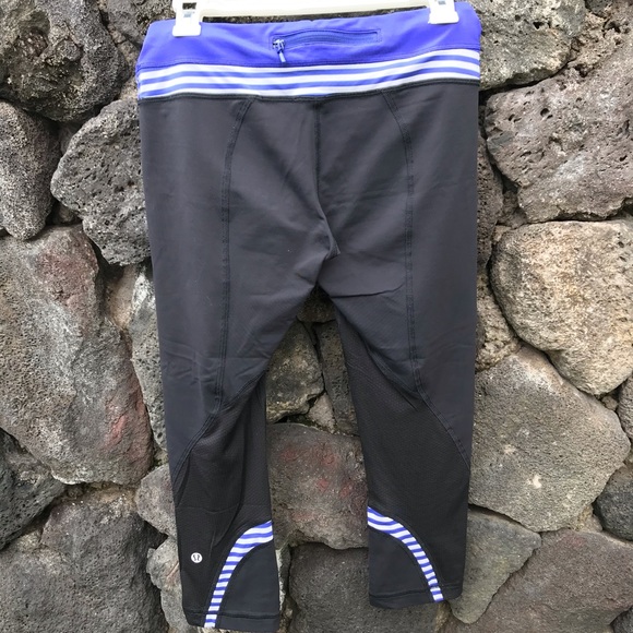 Lululemon Run Inspire Crop II - Picture 3 of 5